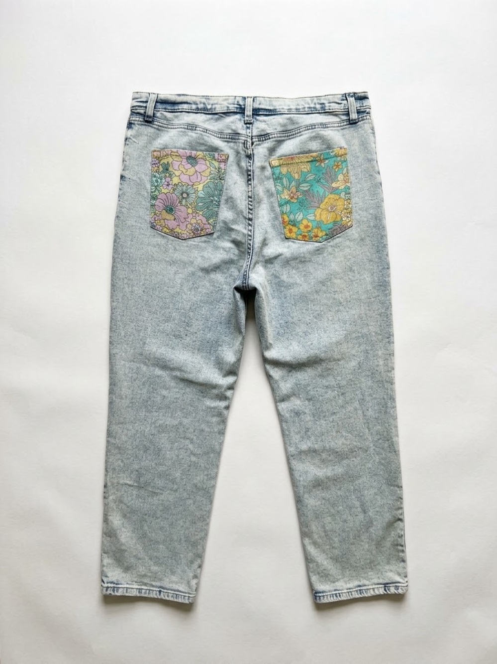 Wild Fable High Rise Dad Jeans with floral pockets – Size 16